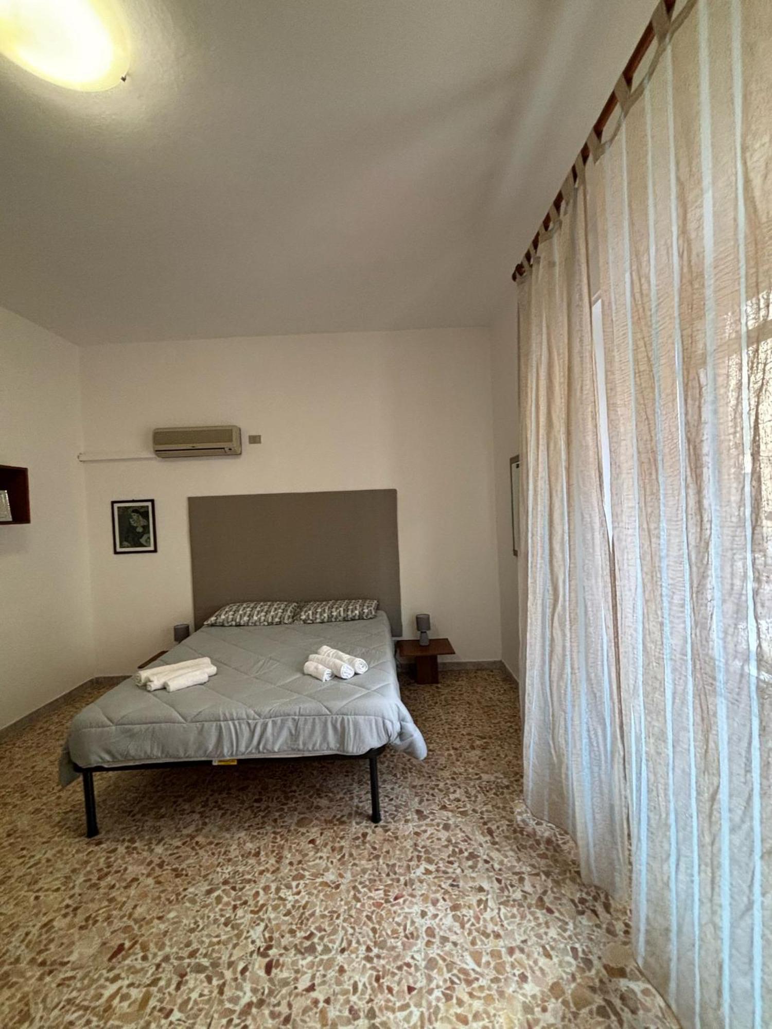 Pm 41 Via Ennio Porrino Guest House Alghero Dış mekan fotoğraf