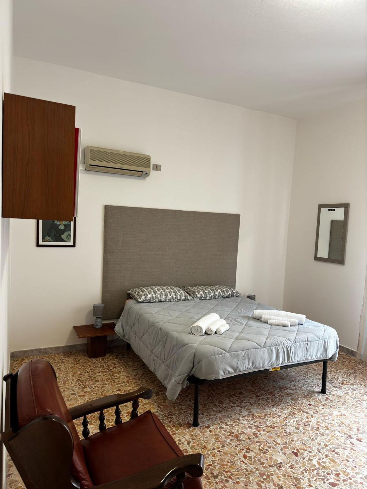 Pm 41 Via Ennio Porrino Guest House Alghero Dış mekan fotoğraf